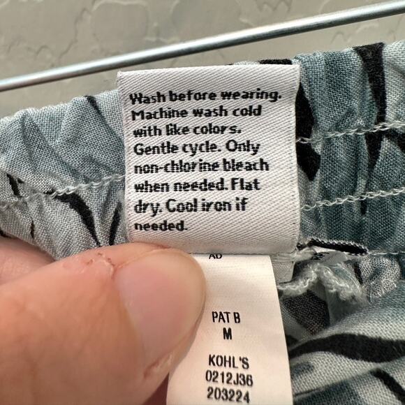 NINE WEST | Blue Black Floral Abstract Midi Skirt | Size Medium - Picture 7 of 7